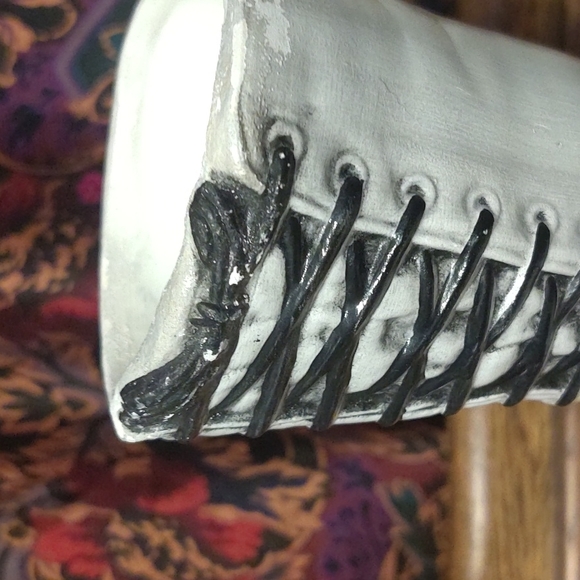 Victorian boot vase - Picture 5 of 7